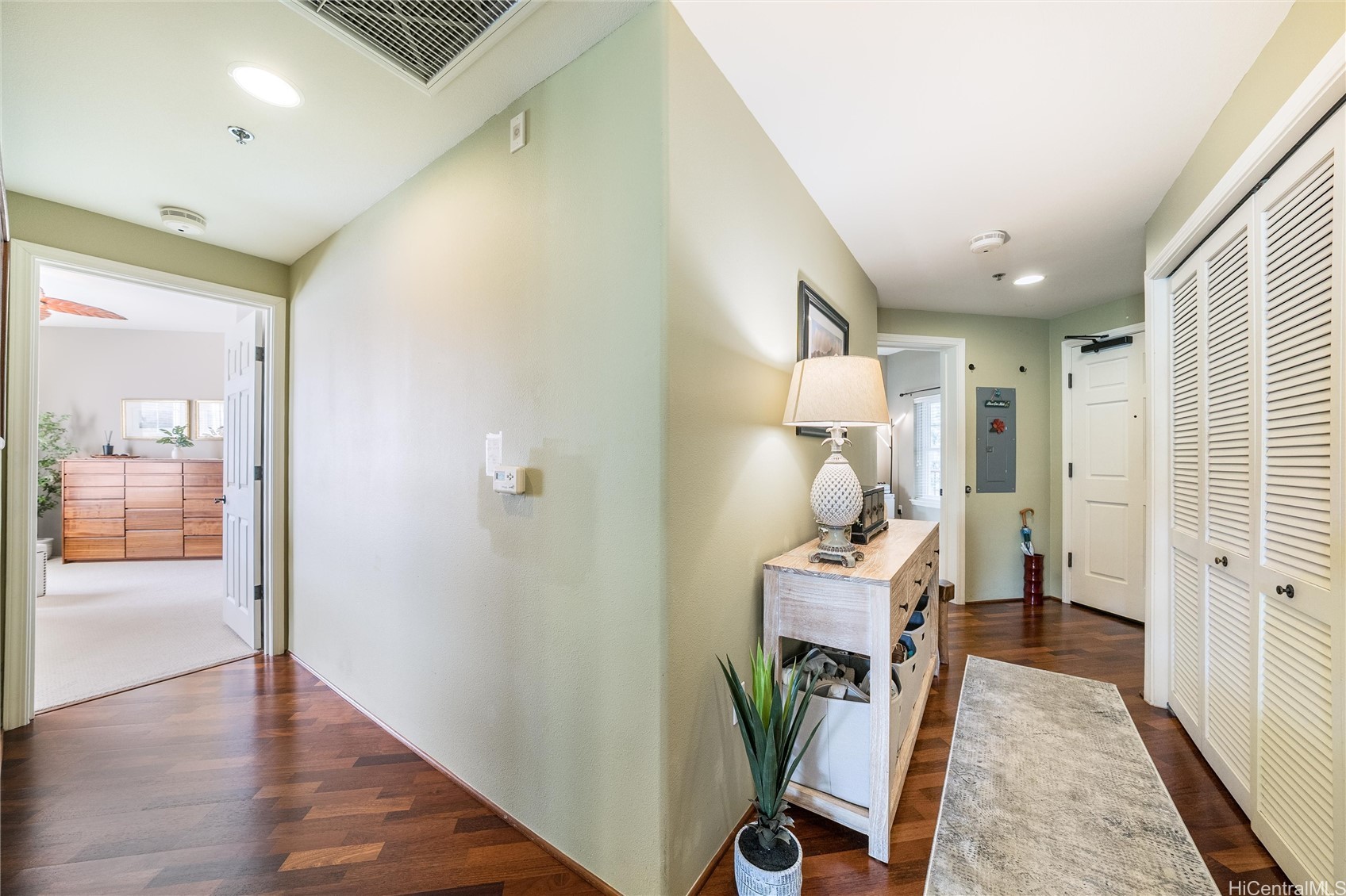 520 Lunalilo Home Road 8224