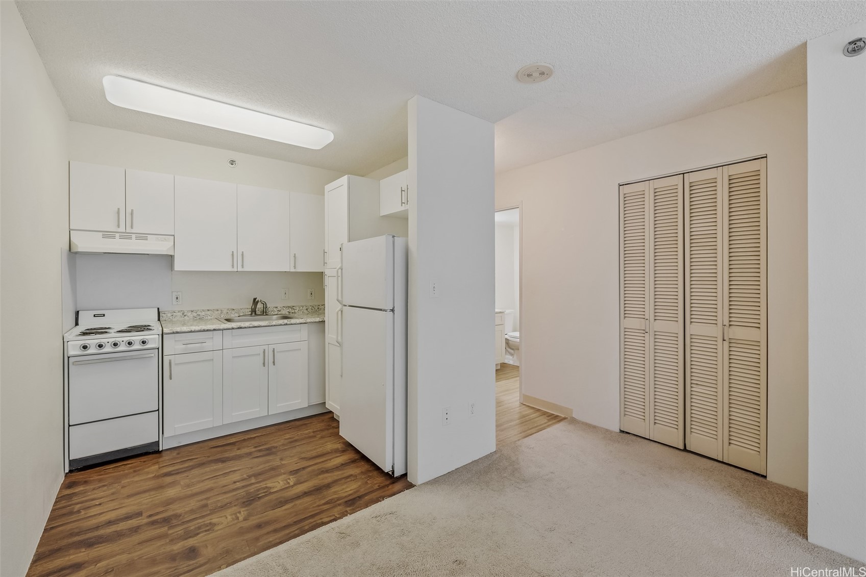 1448 Young Street 304
