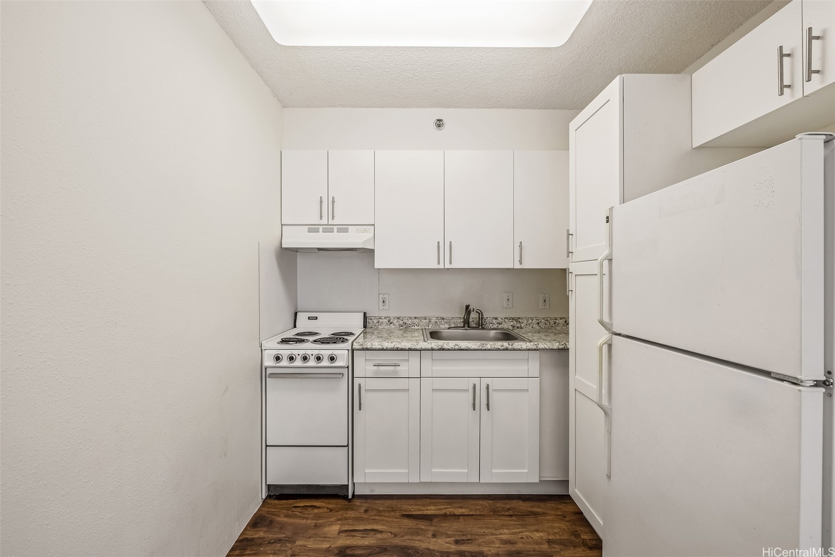1448 Young Street 304