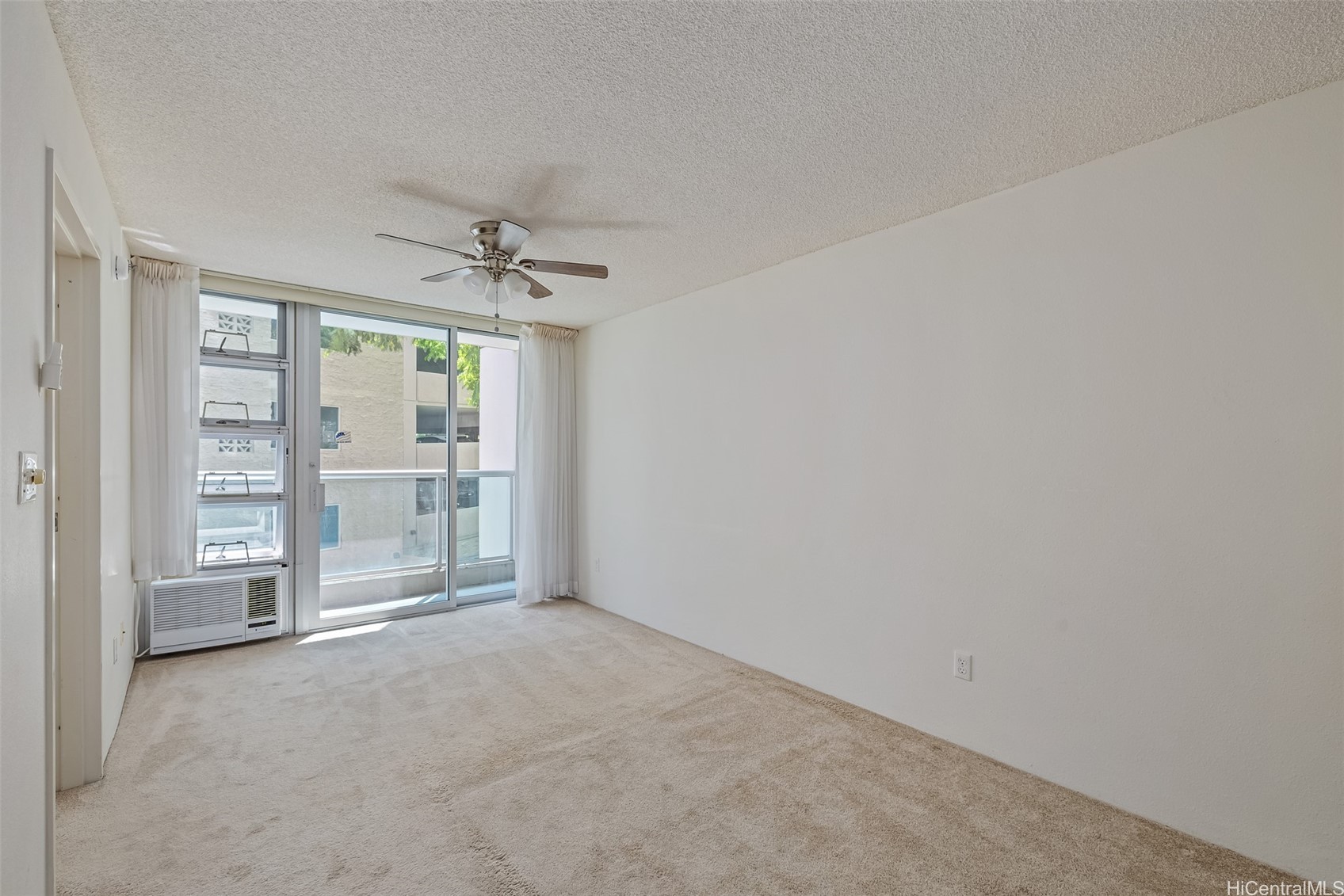 1448 Young Street 304