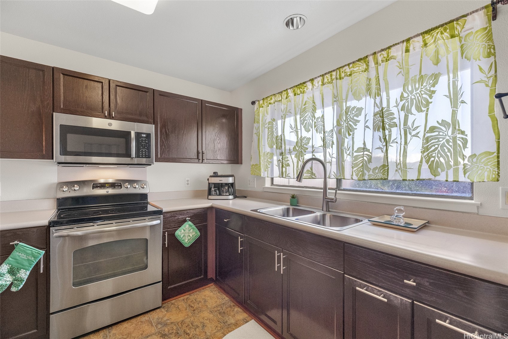 91-1041 Ualakupu Street