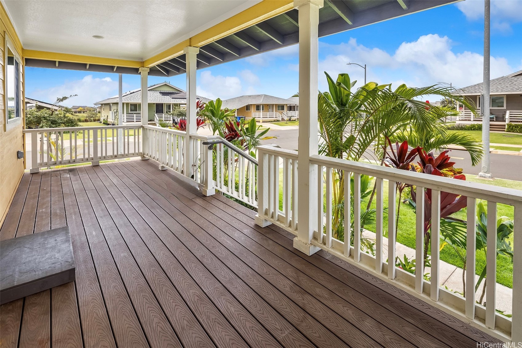 91-1413 Kaahaaha Street