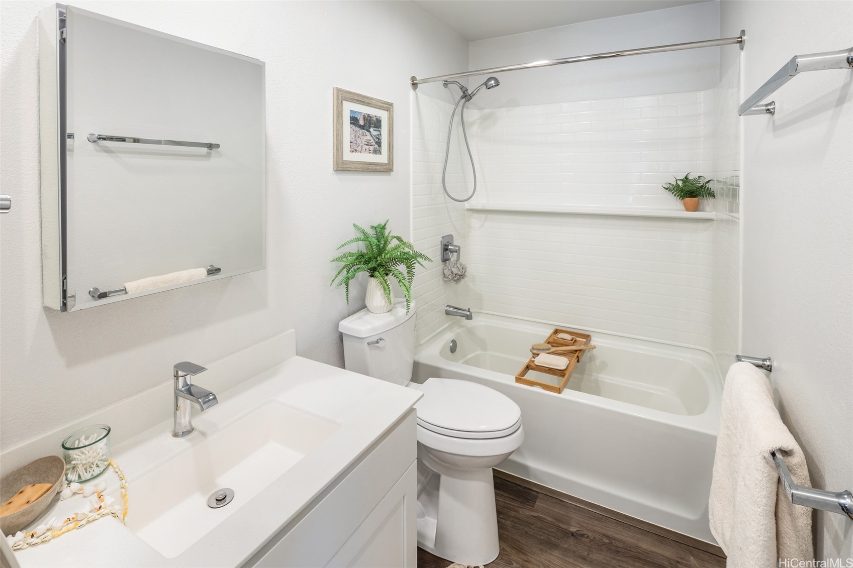 91-1413 Kaahaaha Street