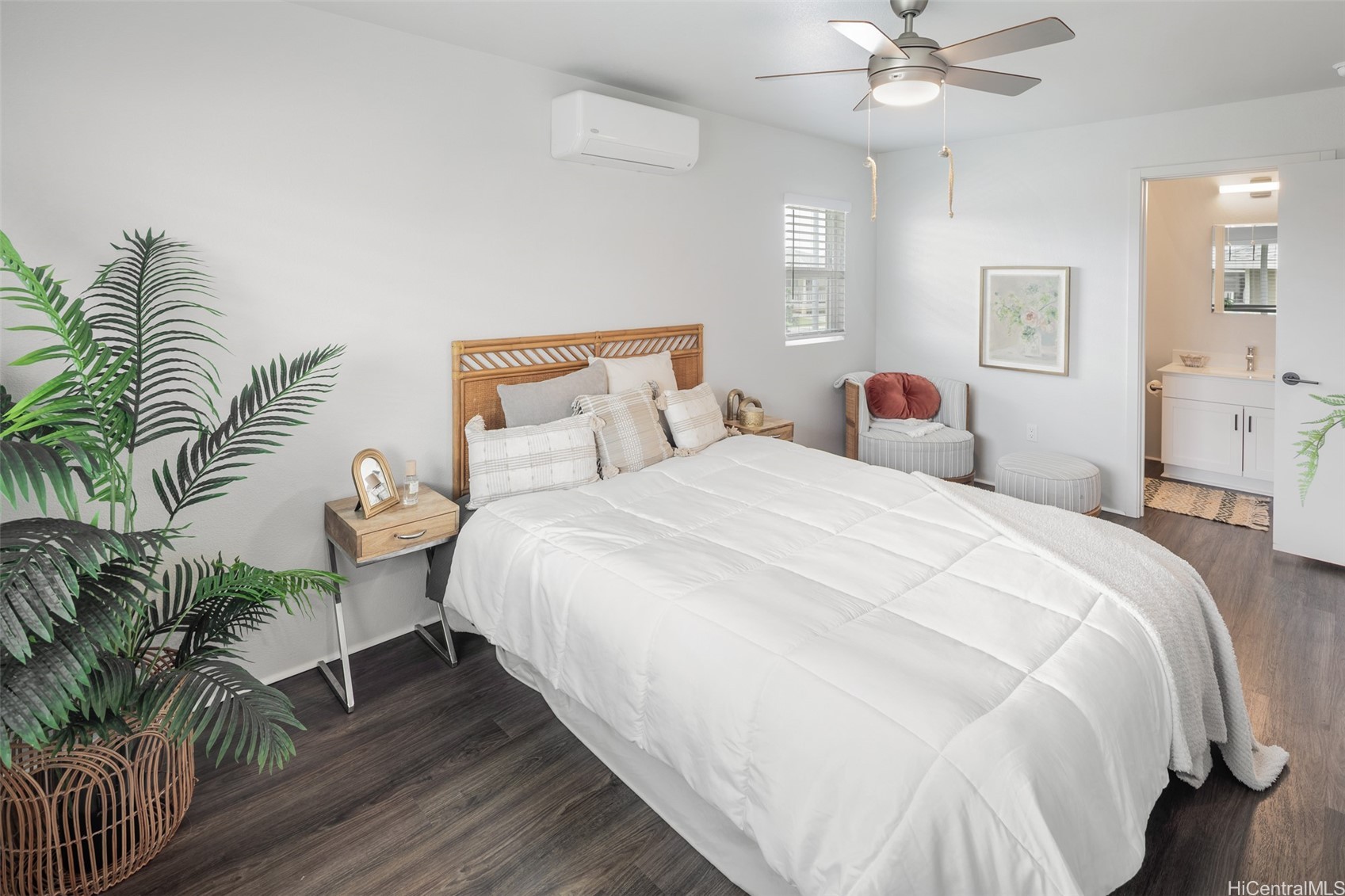 91-1413 Kaahaaha Street