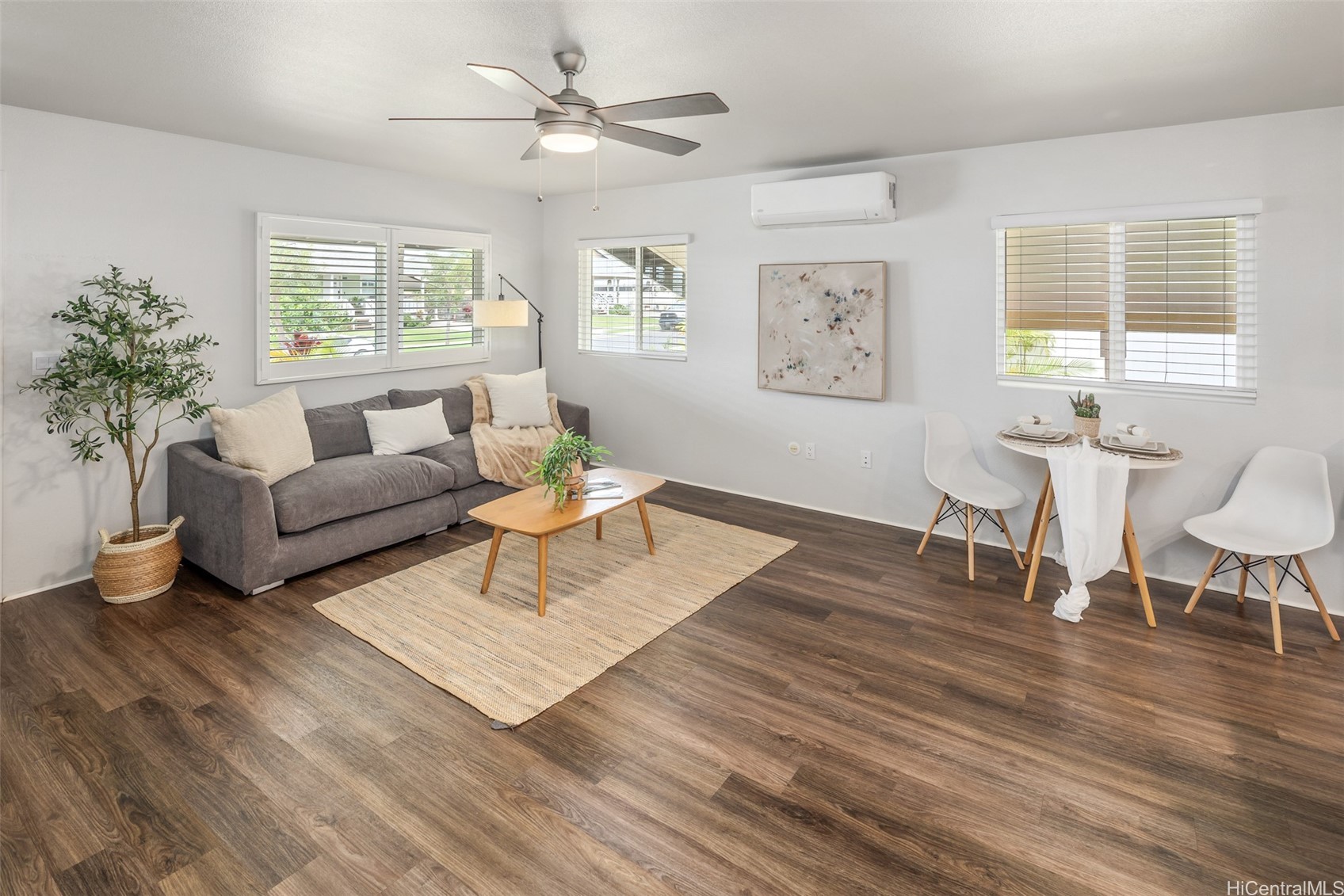 91-1413 Kaahaaha Street