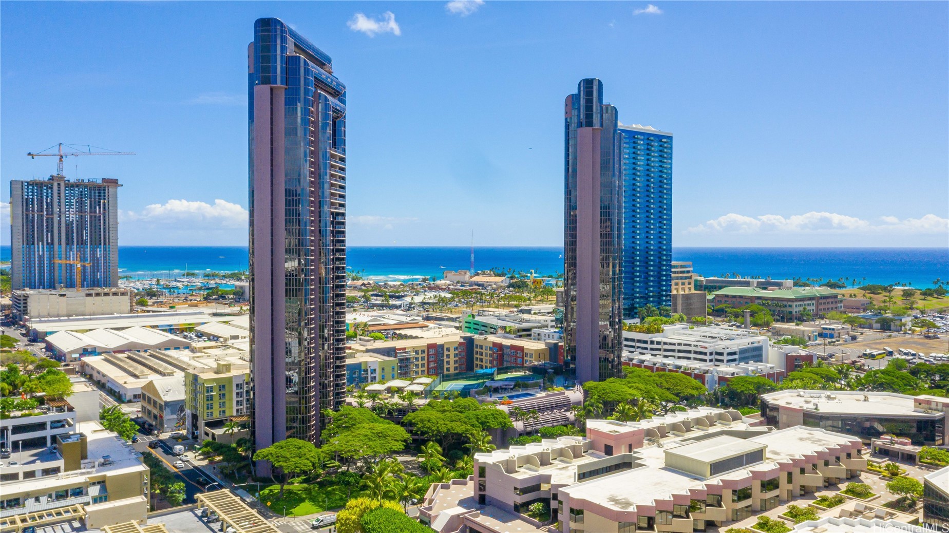 425 South Street 2203