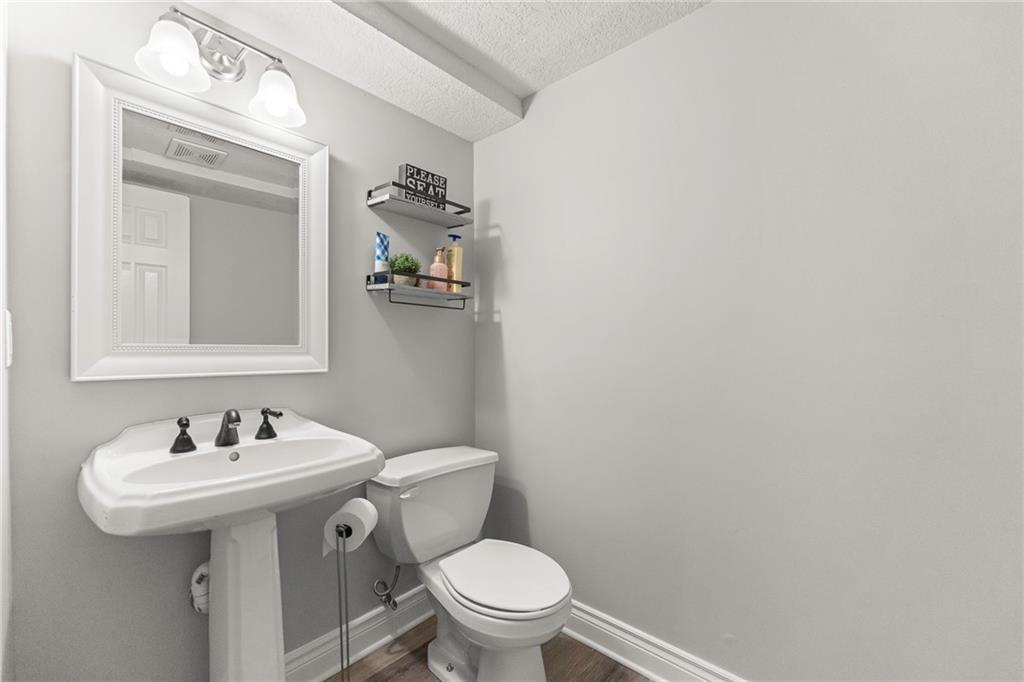 2004 W 97TH Street