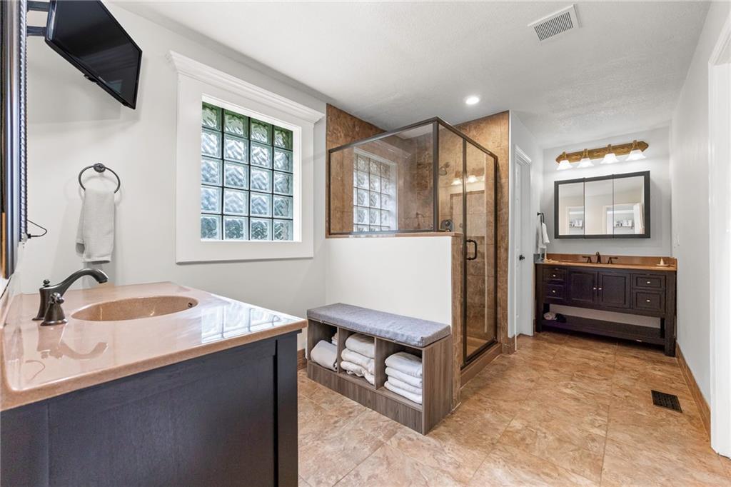2004 W 97TH Street