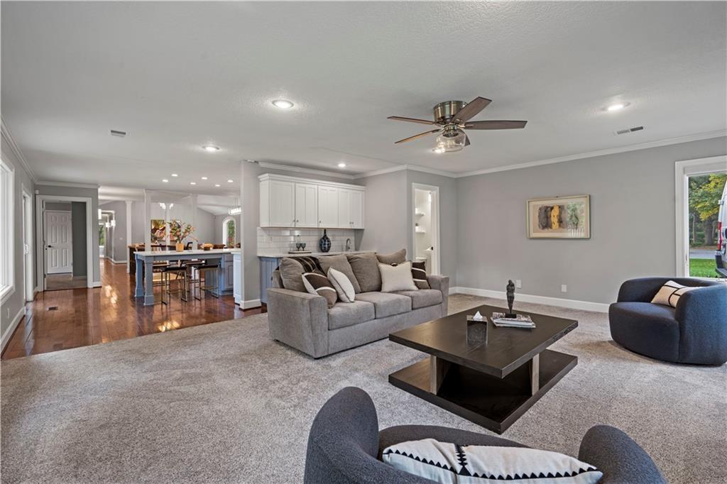 2004 W 97TH Street