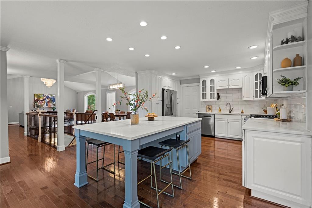 2004 W 97TH Street