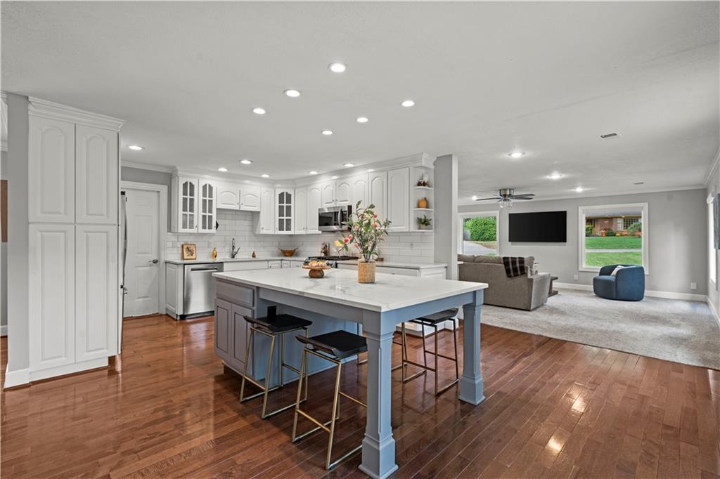 2004 W 97TH Street