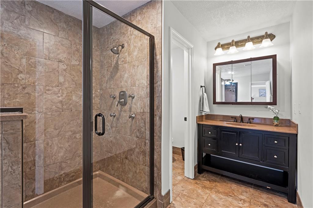 2004 W 97TH Street
