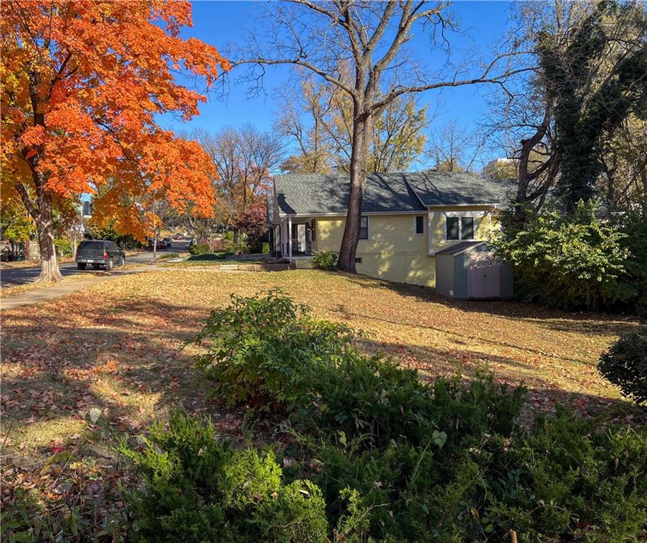 1118 W 48th Street