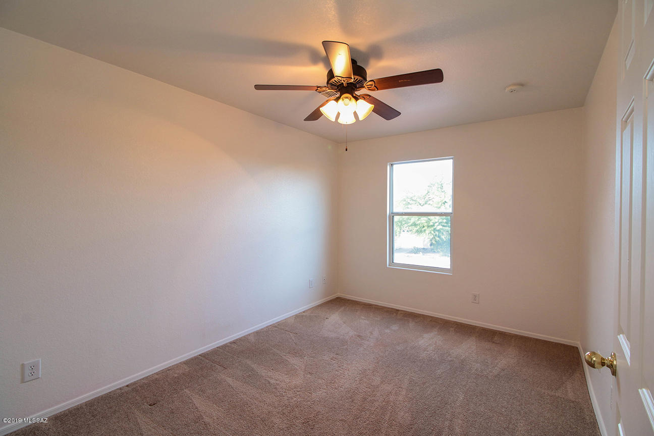 2103 W Morning Jewel Place