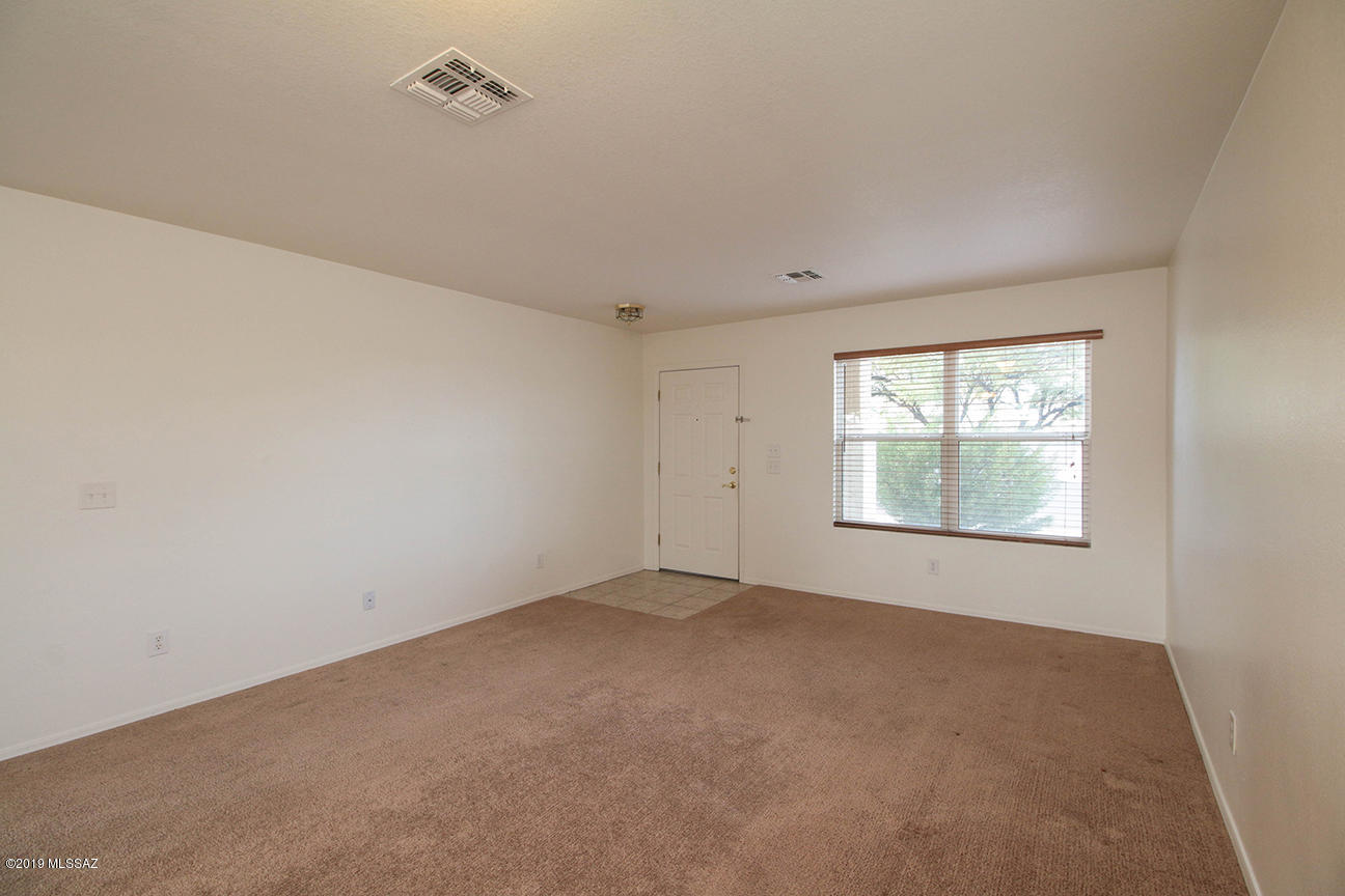 2103 W Morning Jewel Place