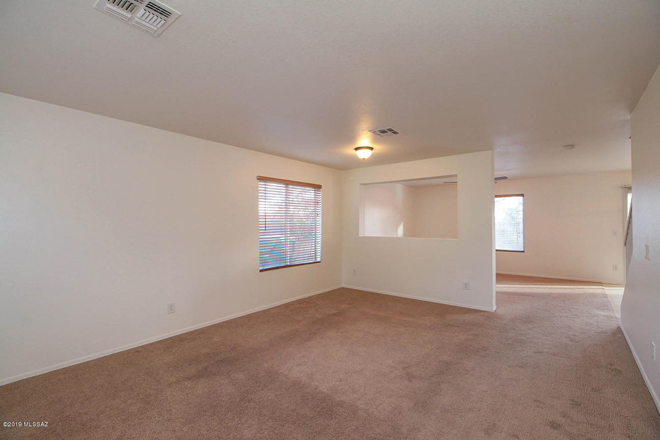 2103 W Morning Jewel Place