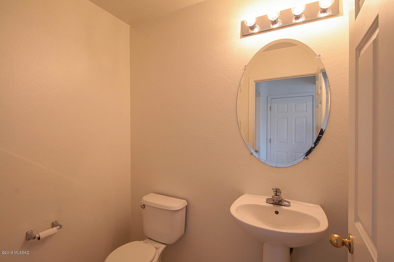 2103 W Morning Jewel Place