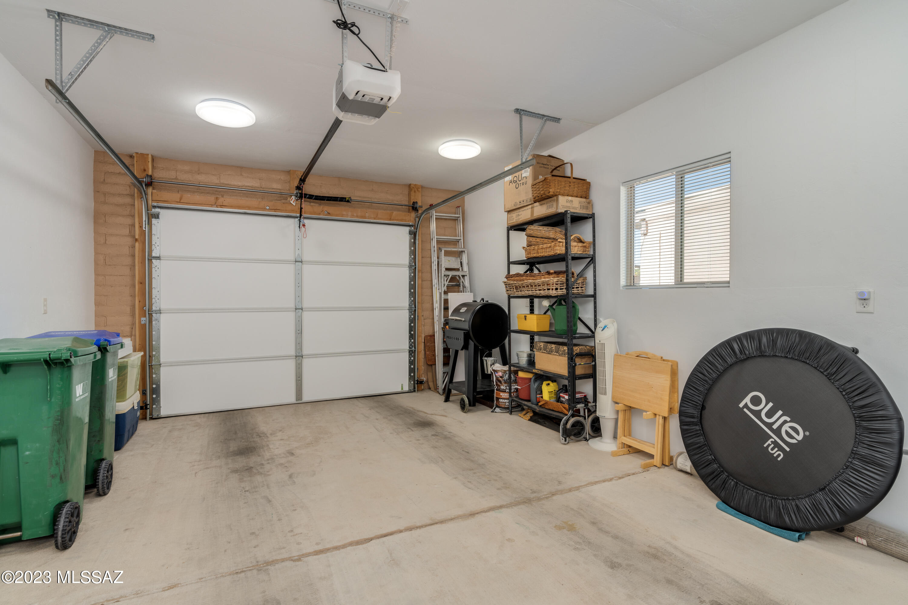 1589 W Placita Travis