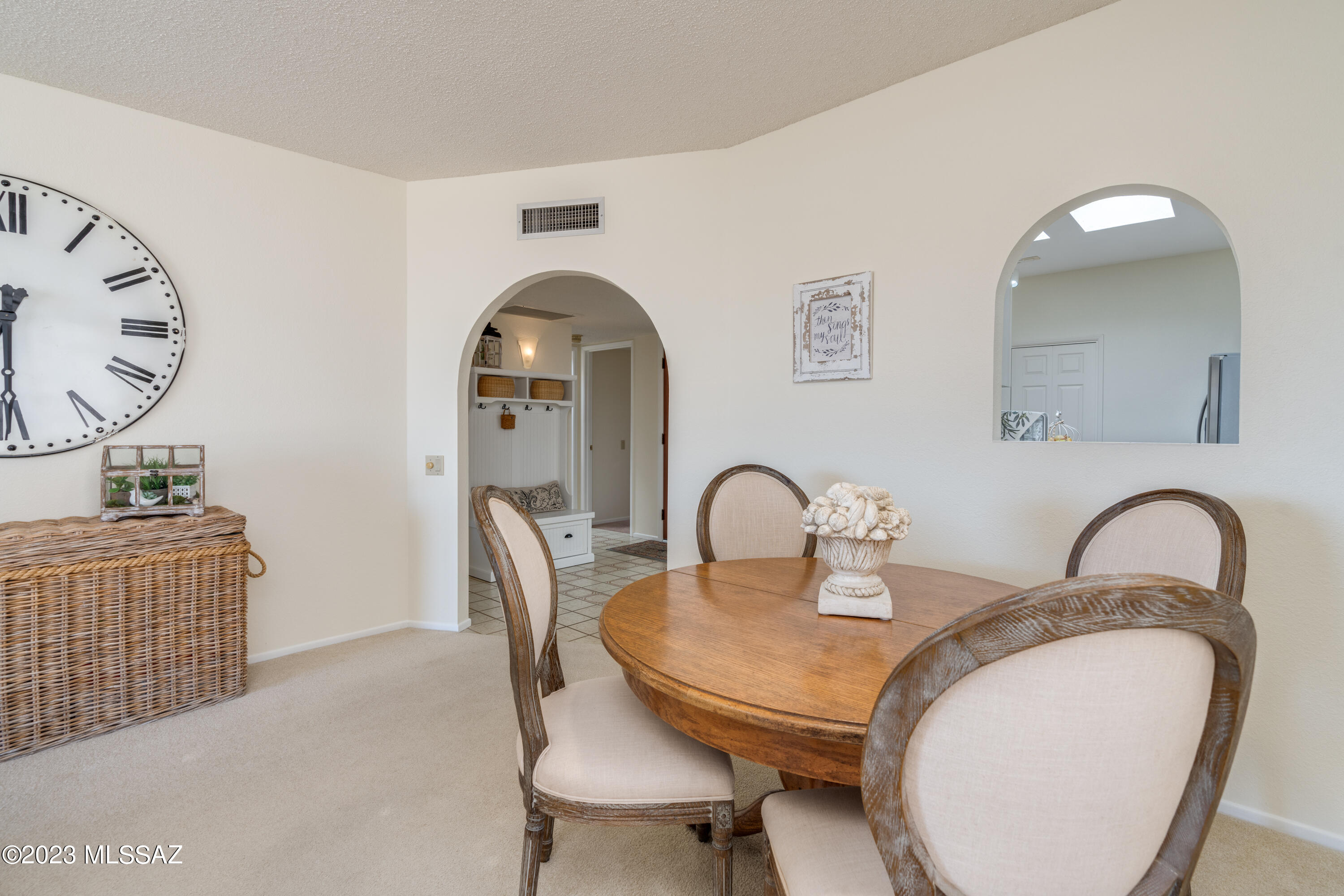 1589 W Placita Travis