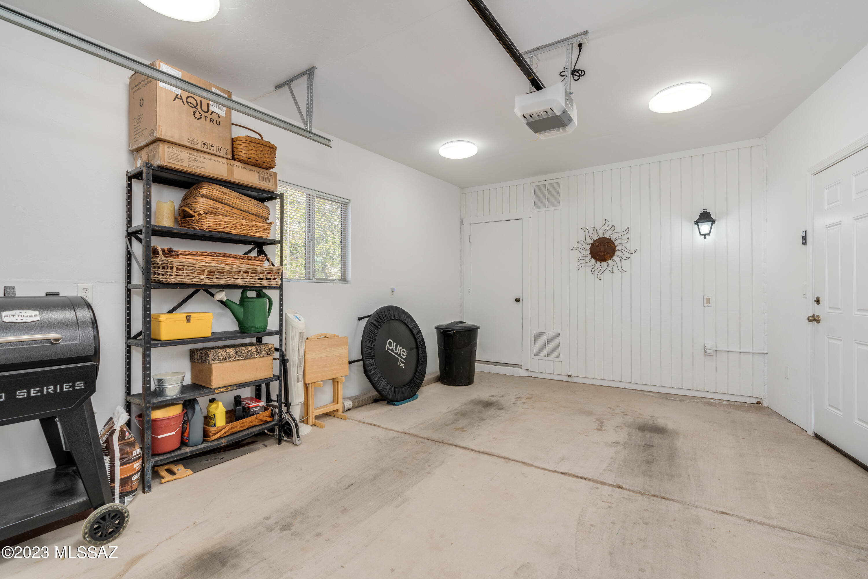 1589 W Placita Travis