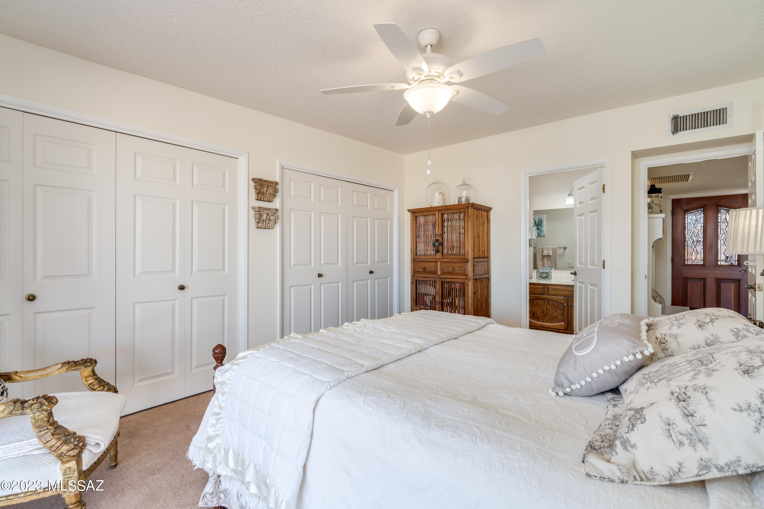 1589 W Placita Travis