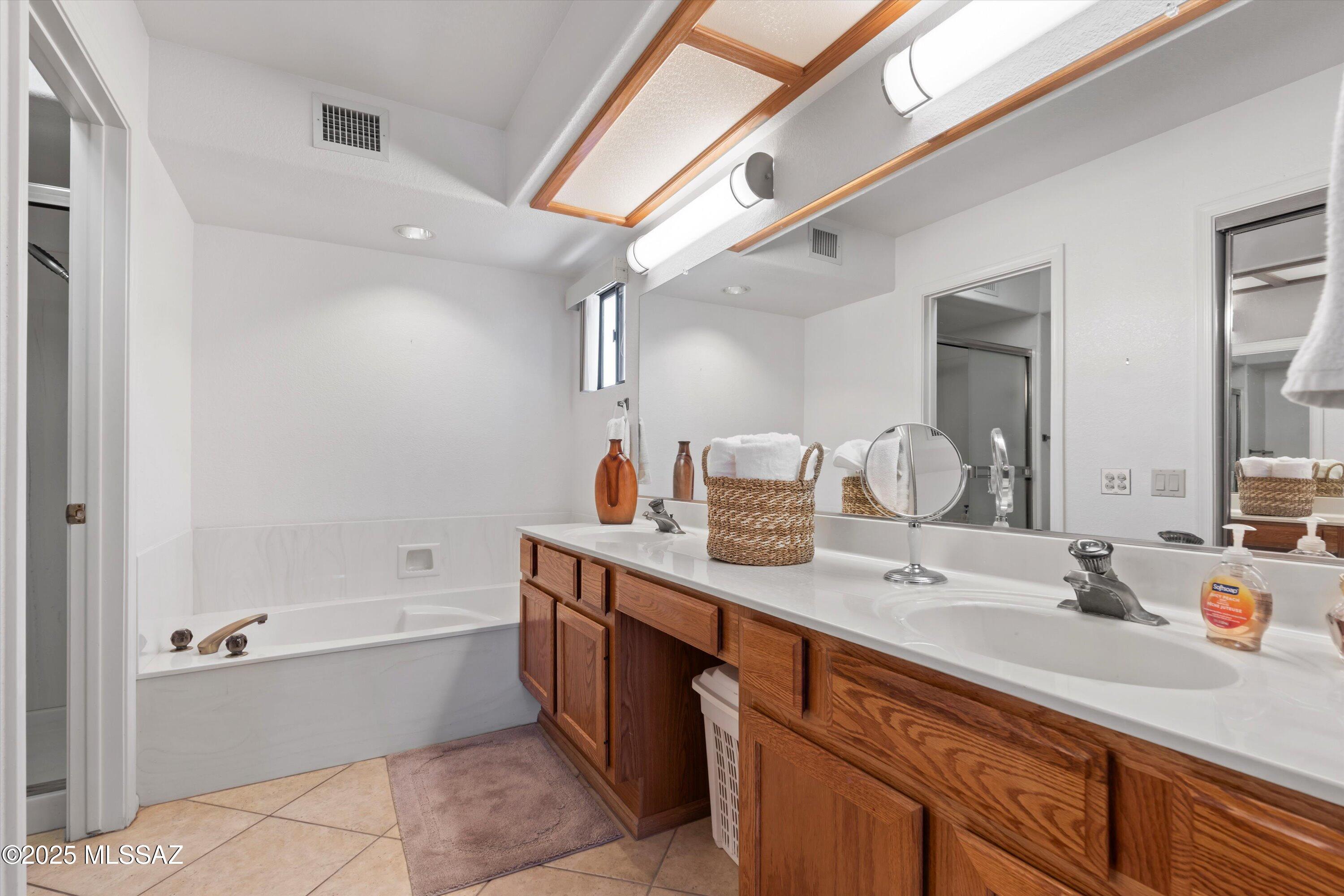 14494 N Alamo Canyon Drive