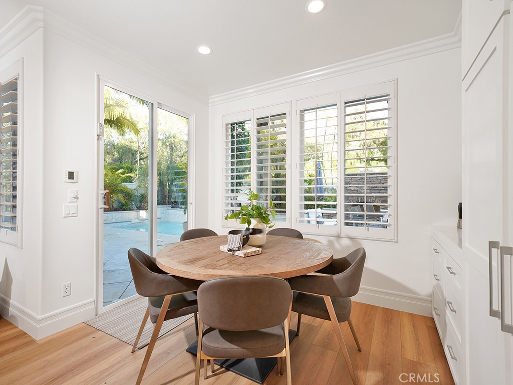 305 Camino Bravado