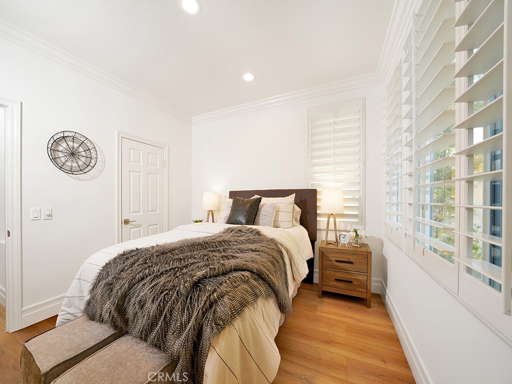 305 Camino Bravado