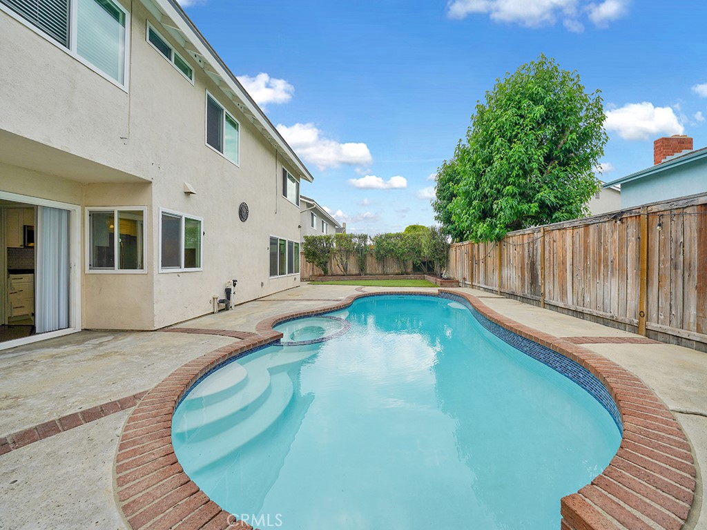 19691 Ditmar Lane