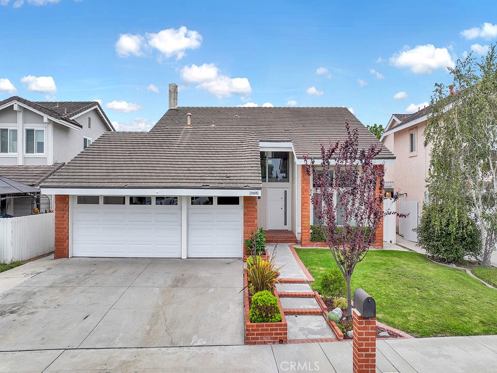 19691 Ditmar Lane