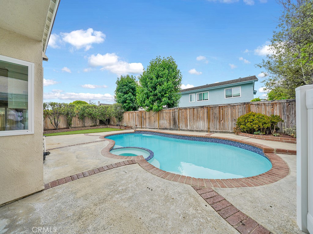 19691 Ditmar Lane
