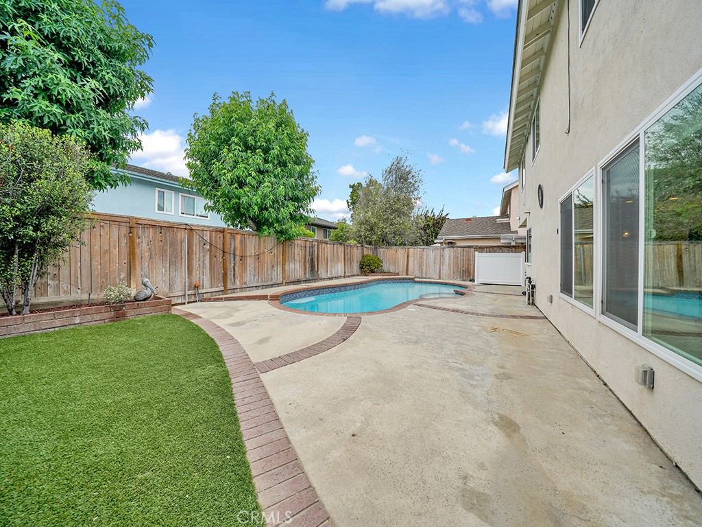 19691 Ditmar Lane