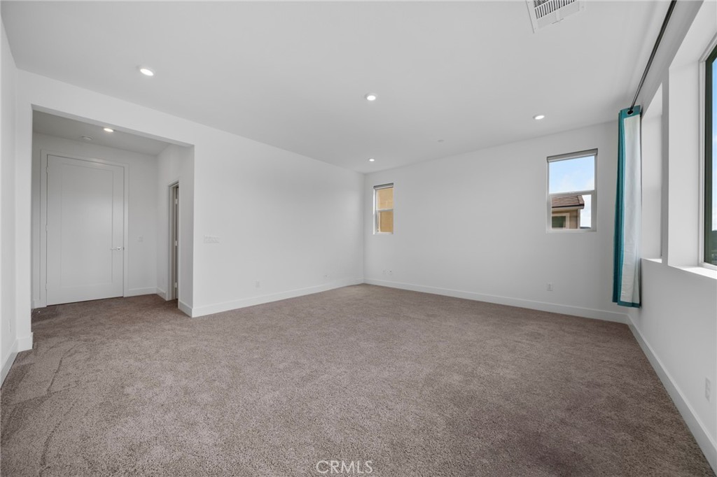 130 Autumn Way