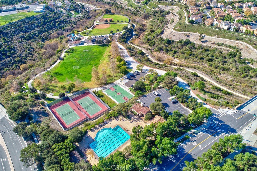 400 Camino Bandera