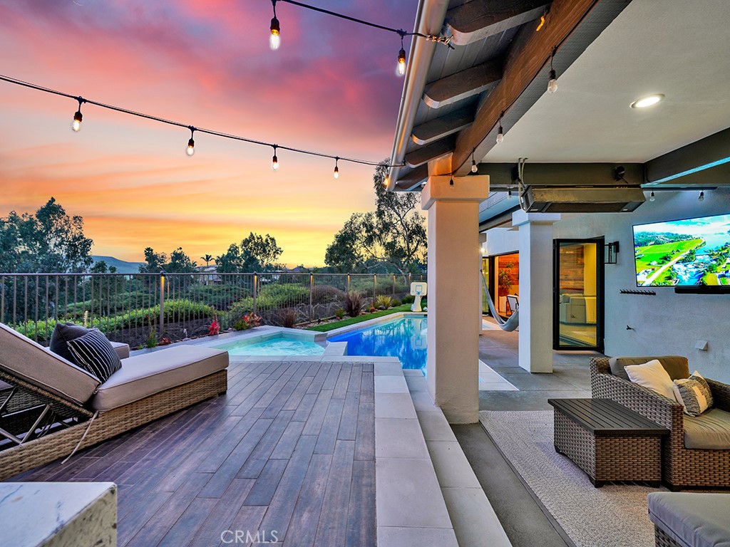 400 Camino Bandera