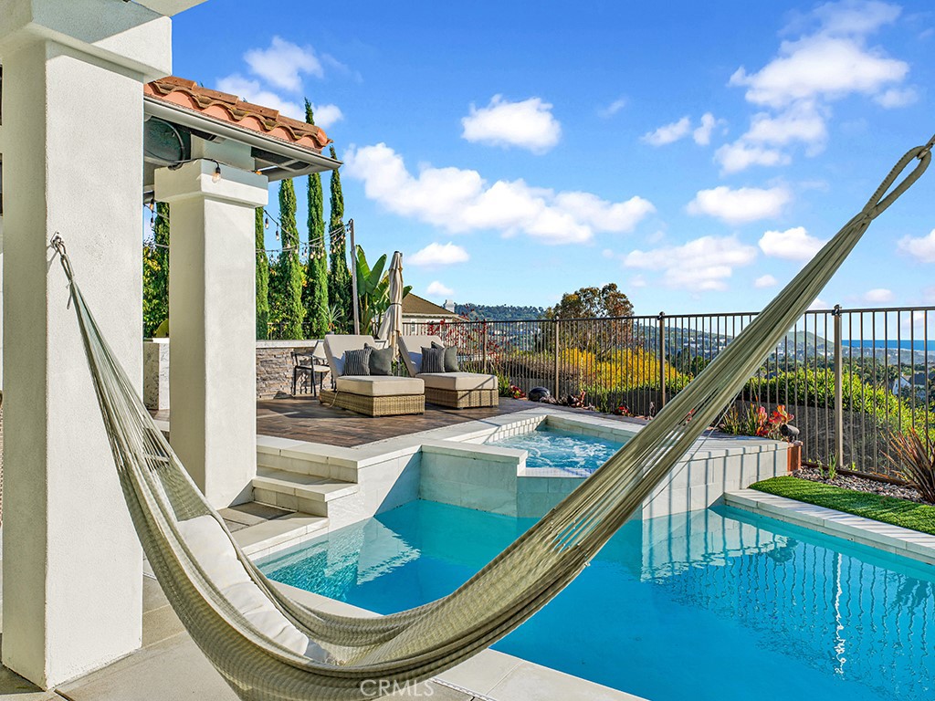 400 Camino Bandera