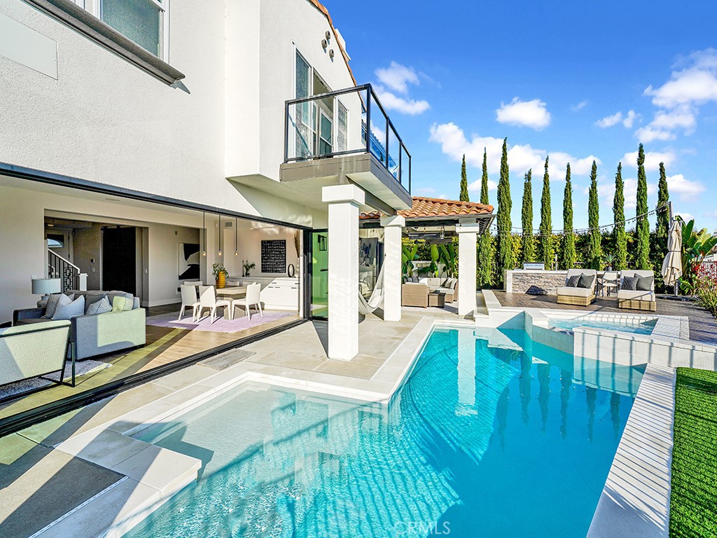 400 Camino Bandera