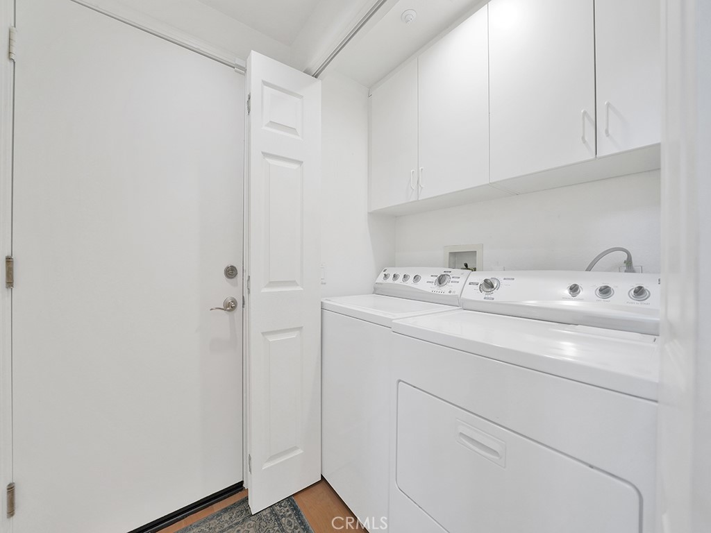 900 Via Presa