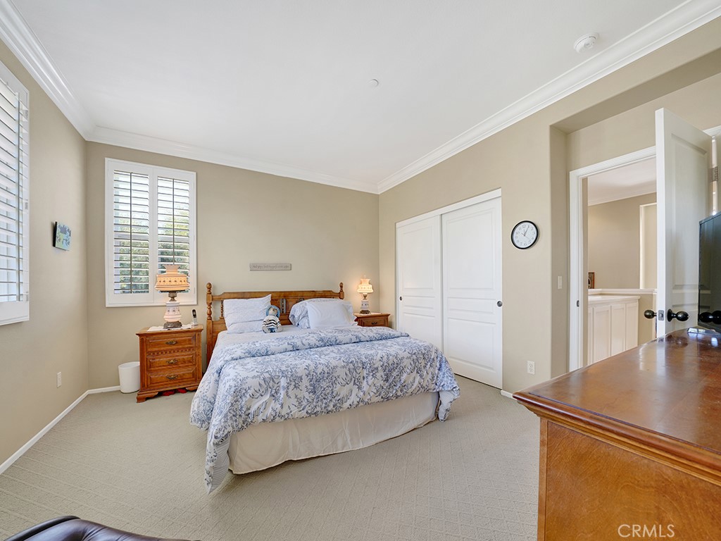 403 Camino Flora Vista