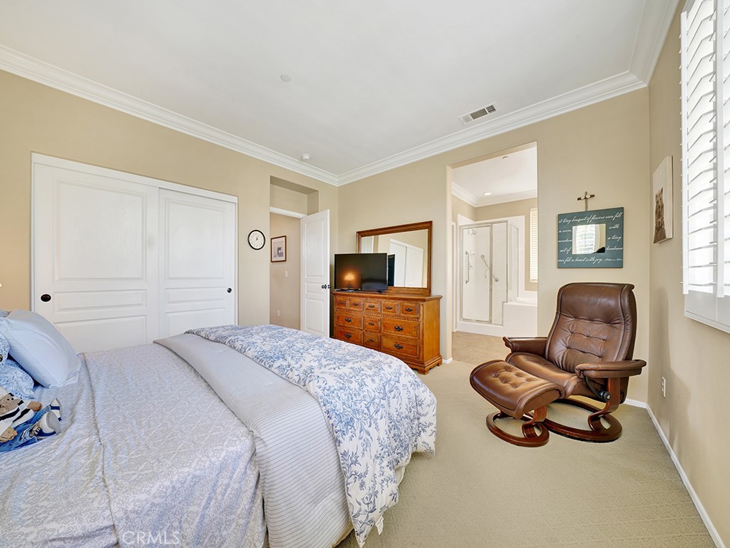 403 Camino Flora Vista