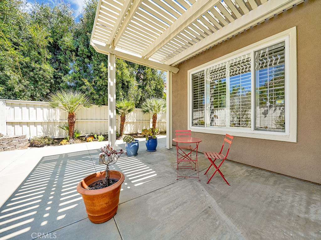 403 Camino Flora Vista