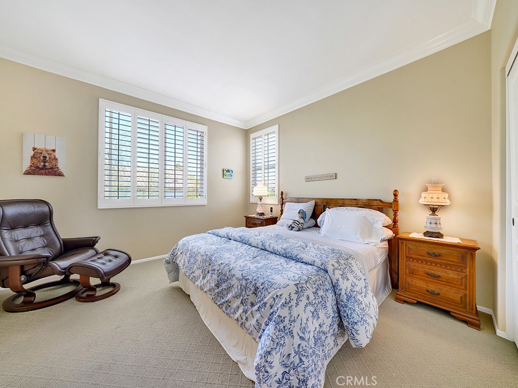 403 Camino Flora Vista