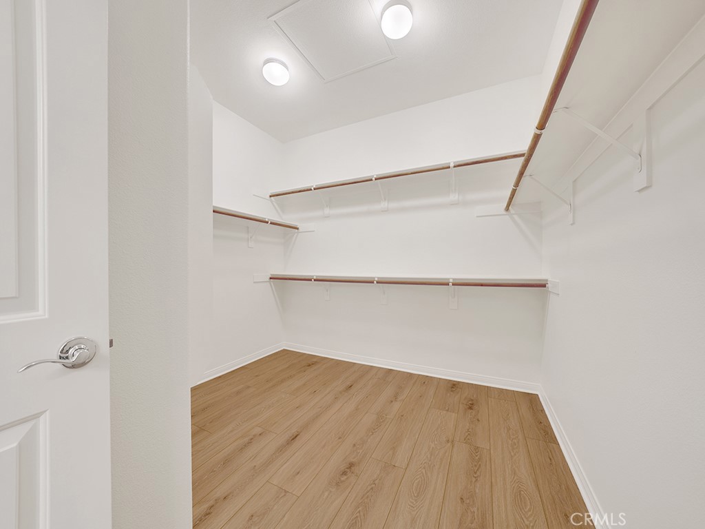 22 Avenida Cristal