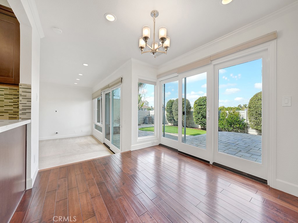 4 Lakeview