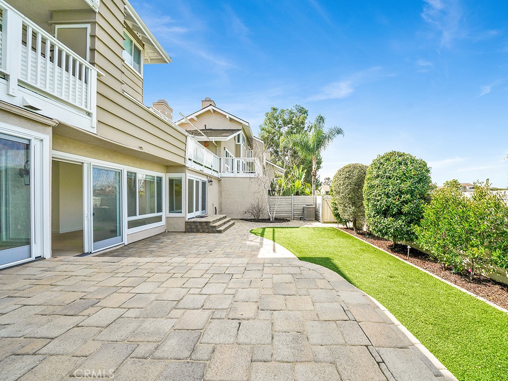 4 Lakeview