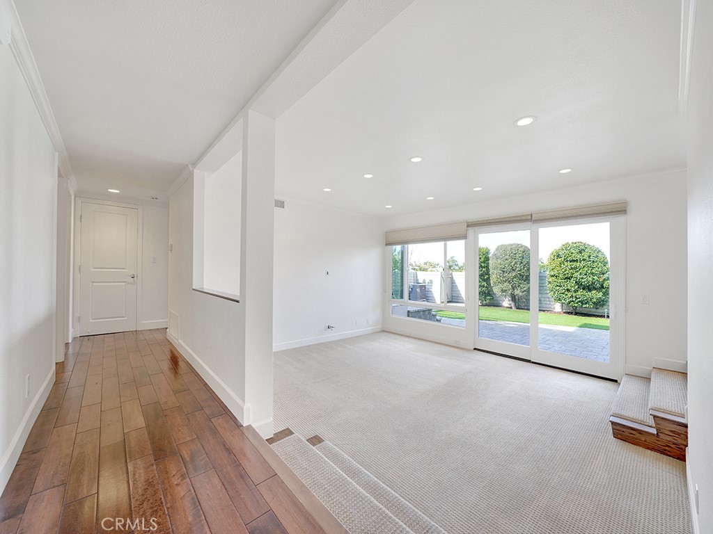 4 Lakeview