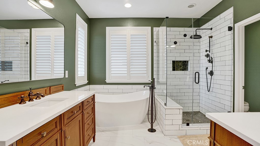 473 Camino Flora
