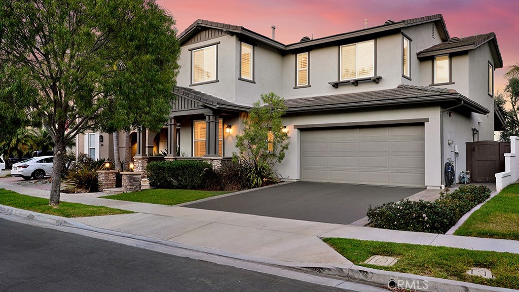 473 Camino Flora