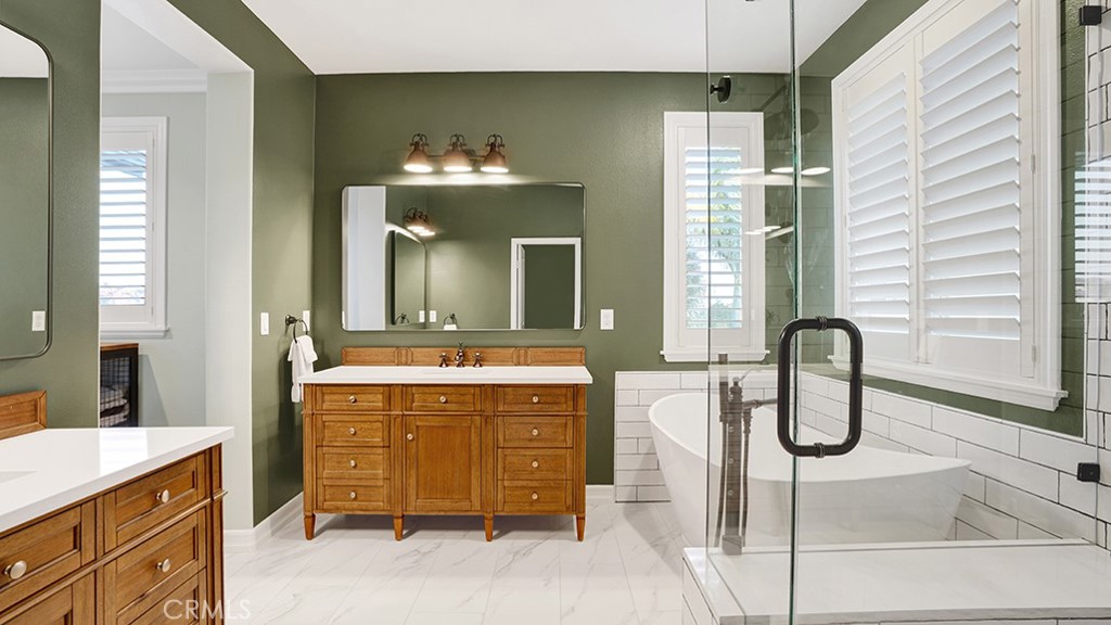 473 Camino Flora