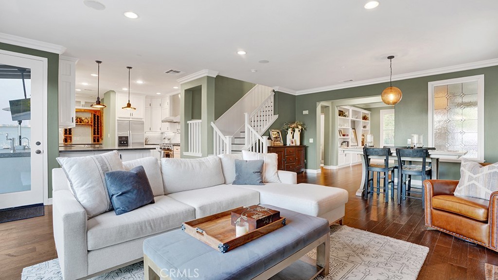 473 Camino Flora